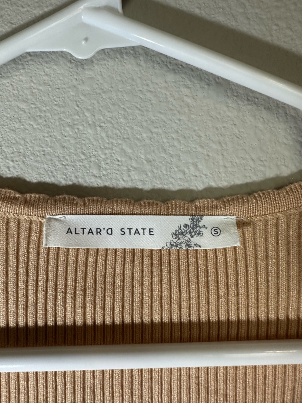 Altar'd State Tan Ribbed Button-Front Ruffle Hem Top - Picture 4 of 7